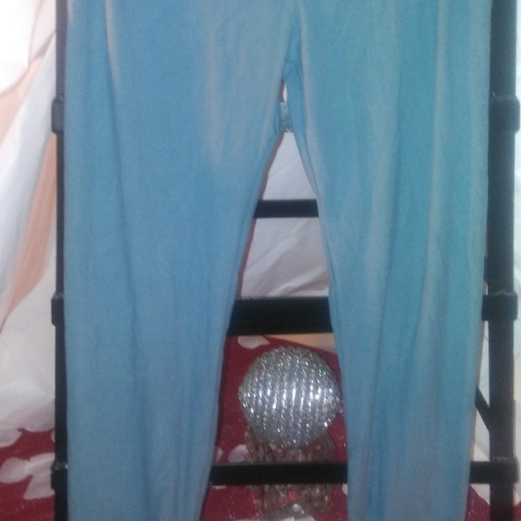 Have you ever wondered if those soft buttery LuLaR - Picture 8 of 8